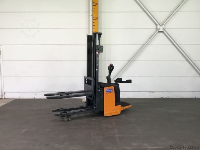 High Lift stacker Still EGV-S 14