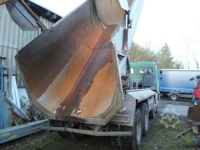 Tipper truck MERCEDES-BENZ 4140 K/ STAHLMULDE