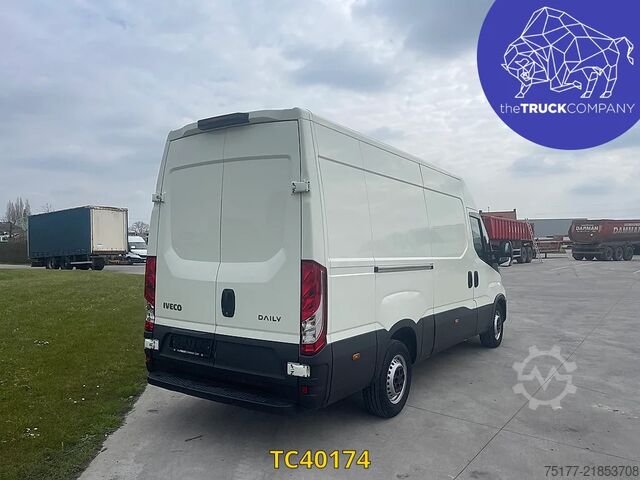 Panel van Iveco Daily 35S14V12