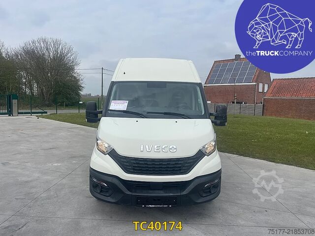 Panel van Iveco Daily 35S14V12