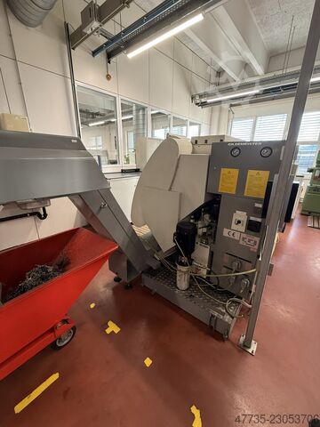 CNC turning and milling center GILDEMEISTER CTX 200