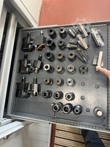 CNC turning and milling center GILDEMEISTER CTX 200