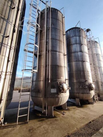 Edelstahltank 350 HL – Zylindrisch auf Füßen – Druck / Isoliert / Sicherheitsleiter