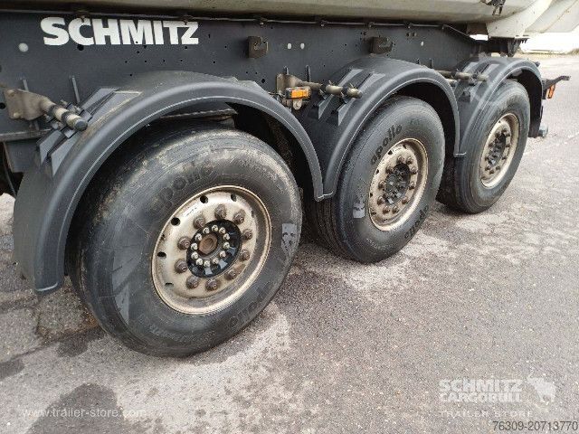 Kipper Auflieger Schmitz Cargobull Kipper Stahlrundmulde 24m³