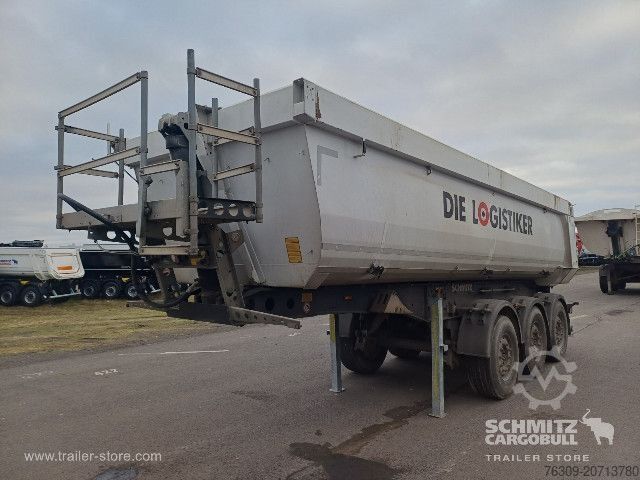 Kipper Auflieger Schmitz Cargobull Kipper Stahlrundmulde 24m³