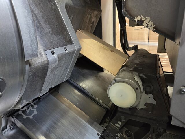 CNC lathe Okuma LB15II-M