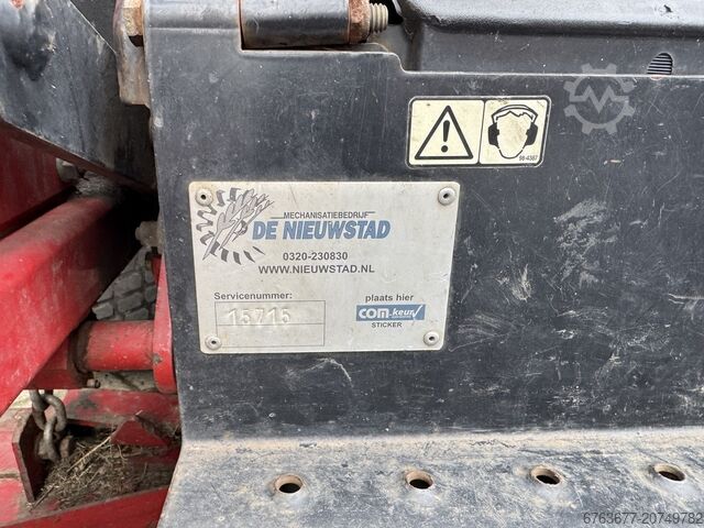 Toro Z Master 7000 Zero-Turn Kreismäher / Parkmäher / Rasenmäher 152CM Schnittbreite Kubota Diesel 2 TORO Z Master 7000 Zero-Turn Cirkelmaaier / Parkmaaier / Grasmaaier 152CM Breedte Kubota Diesel 2014