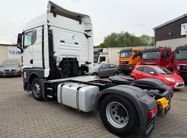 Standard tractor unit MAN TGX 18 SZM / 4x2 LLS