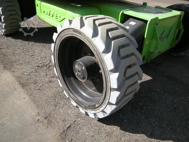 Work platform NIFTYLIFT Niftylift HR28 Hybrid , 4x4 , 28