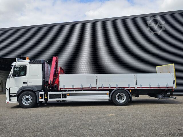 Loading platform Volvo FM 330 4x2 / EFFER 12.5 t/m CRANE / KRAN