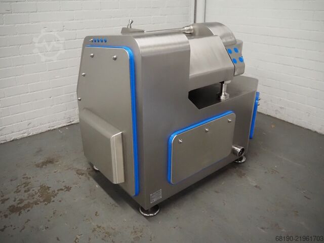 Cutter NOMA Nowicki Typhoon KN-60