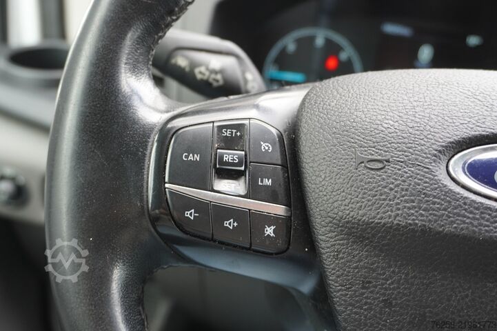 Delivery van Ford Transit 2.0 TDCI 130PK L2H2 EURO 6 - Airco - Na...