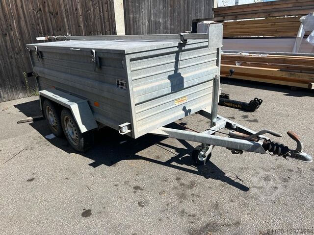 Dachdeckeraufzug Böcker ES13B