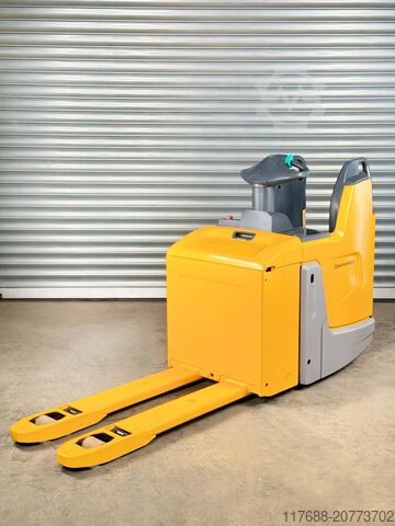 Niederhubwagen-Mitfahrer Jungheinrich ERE 120 - Service Neu - Batterie 84% - Nur 4.125 Std. - 2t