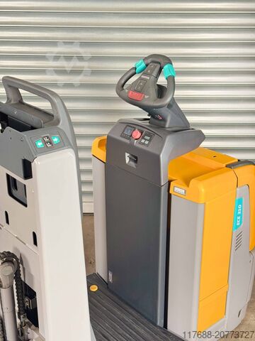 Horizontal-Kommissionierer Jungheinrich ECE 310HP - Service Neu - nur 1.489 Std