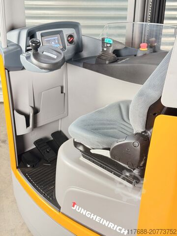 Schubmaststapler Jungheinrich ETV 214 - Service Neu - Batterie 87% - Garantie