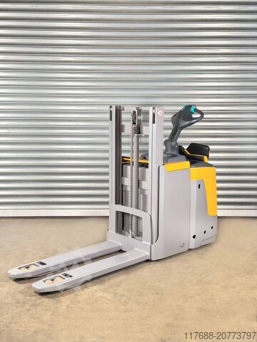 Hochhubwagen-Mitfahrer Jungheinrich ERD 220 drive PLUS - Service Neu - Batteire 83%