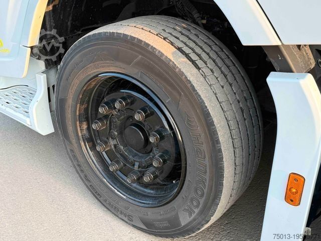 Volume tractor unit FORD F-MAX 500 in Voll- Ausstattung, MIETEN?