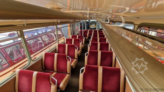 Reisebus  Oldtimer Paket Saurer LC 4 und Volvo B 10 Lauber