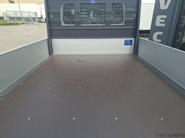 Curtain sider van IVECO Daily 35S14YD Pritsche 2,8 m / Klima / Kamera /
