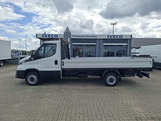 Transporter mit Pritsche & Plane IVECO Daily 35S16H3.0A8Y Pritsche 4,1 m / Klima /