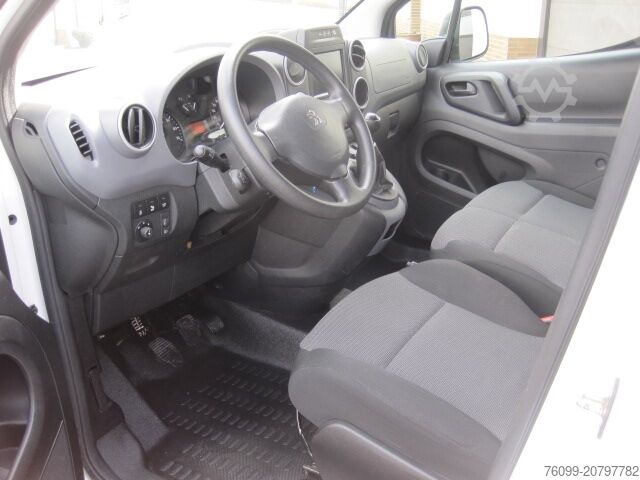 Kastenwagen Peugeot Partner 1.6 HDI Cateringausbau 3-Sitzer