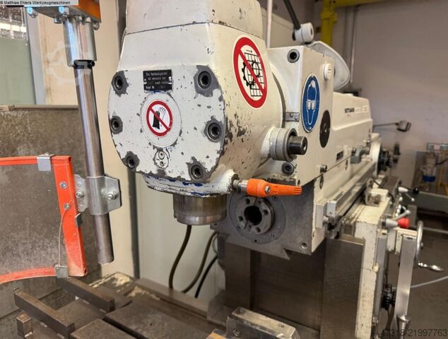 Universal Milling Machine DECKEL FP 4