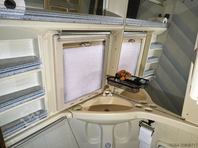 Integriertes Wohnmobil TABBERT FFB 570 Classic Fiat 2.5 Turbo Diesel Hubbett Tv