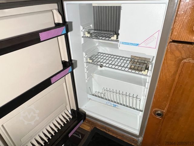 Integriertes Wohnmobil TABBERT FFB 570 Classic Fiat 2.5 Turbo Diesel Hubbett Tv