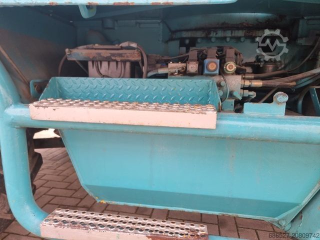 Teleskoparmstapler MERLO Roto 33.13 KORB-SCHAUFEL-GABEL-HAKEN