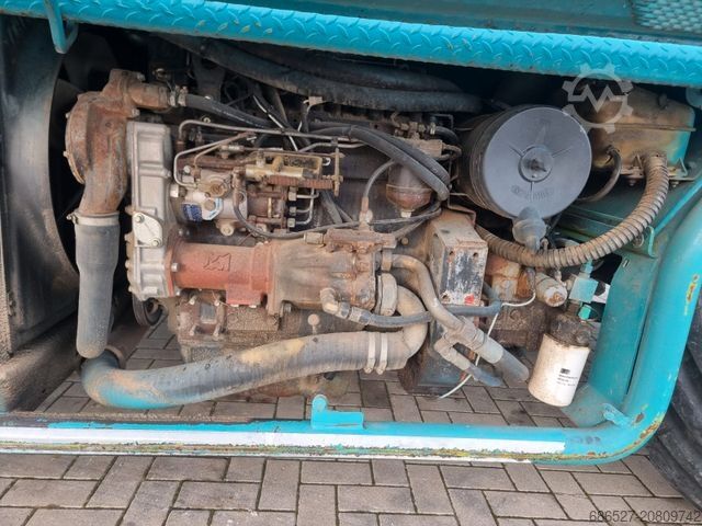 Teleskoparmstapler MERLO Roto 33.13 KORB-SCHAUFEL-GABEL-HAKEN