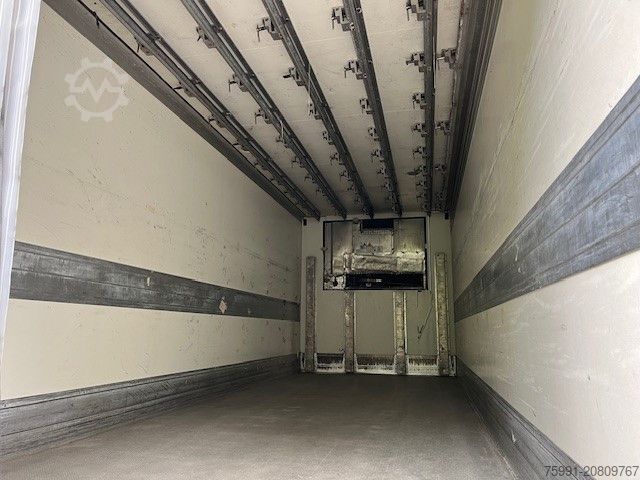 Kühlanhänger SCHMITZ CARGOBULL TK Anhänger Thermoking SL100 Rohrbahn Fleisch