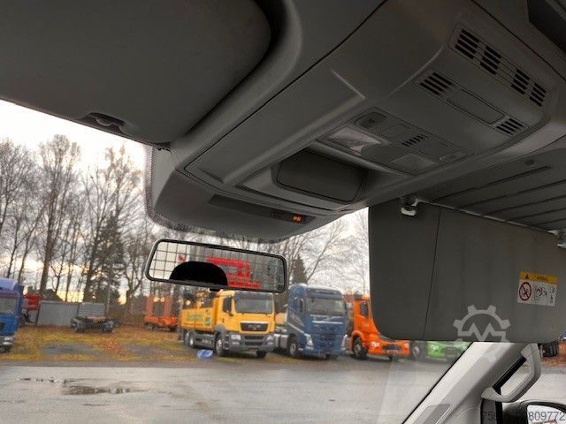 Pritschenwagen VOLKSWAGEN Crafter Pritsche Pritsche 35 Trendline lang RWD