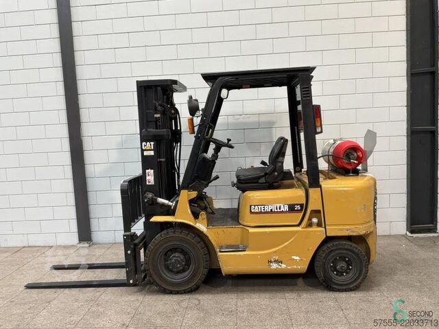 Forklift Caterpillar GP 25 K