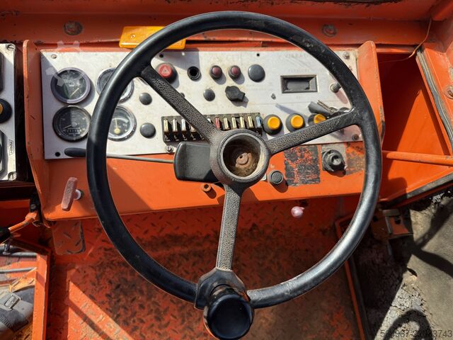 Single drum roller Hamm 2411 SD Walzenzug 6 Zylinder Deutz