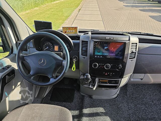 Lifting platform MERCEDES-BENZ SPRINTER 516 Hoogwerker EURO6