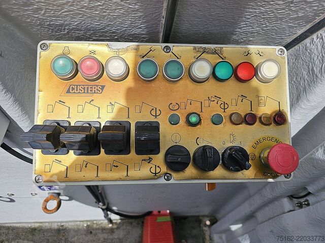 Lifting platform MERCEDES-BENZ SPRINTER 516 Hoogwerker EURO6