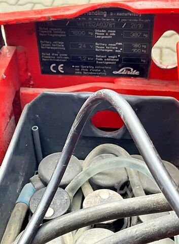 Manual pallet jack Linde T 16L