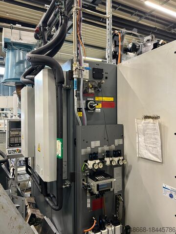 Machining center milling machine Stama MC 734/MT