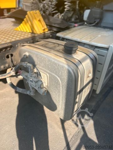 Standard tractor unit MAN TGX 18.440, Motor generalüberholt, Top Zustand
