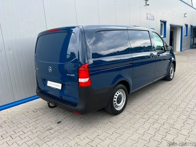 Panel van MERCEDES-BENZ Vito 114 LANG KLIMA TEMPOMAT SCHRÄNKE/REGALE AHK