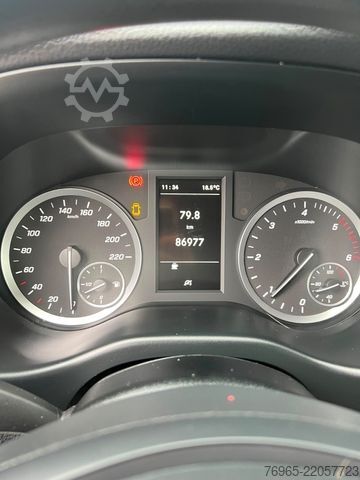 Panel van MERCEDES-BENZ Vito 114 LANG KLIMA TEMPOMAT SCHRÄNKE/REGALE AHK