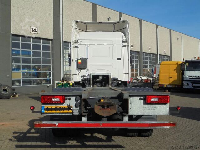 Chassis with cab Scania G 340 + Euro 6 + LNG + Manual+BDF