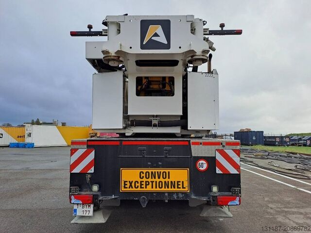 All terrain crane Grove GMK5220