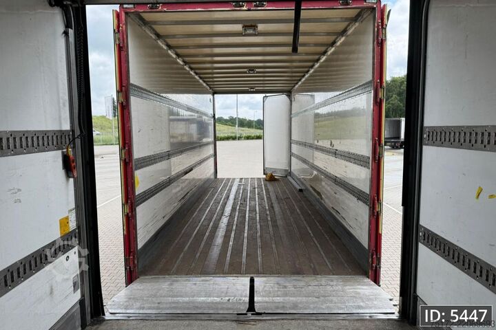Suitcase BURG BPM 00-20 GRNXX