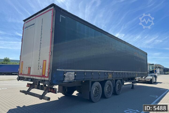 Sliding tarpaulins Schmitz Cargobull SCB*S3T / Disk brakes / Huckepack