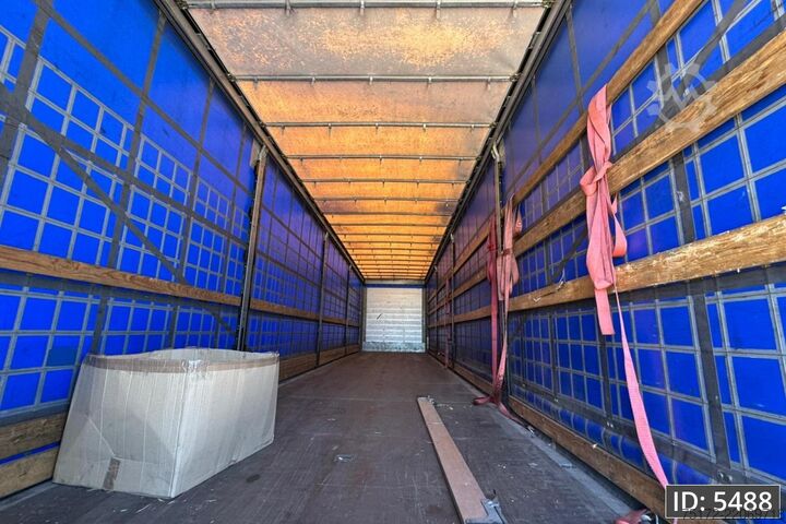 Sliding tarpaulins Schmitz Cargobull SCB*S3T / Disk brakes / Huckepack