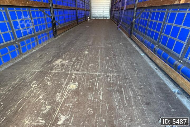 Sliding tarpaulins Schmitz Cargobull SCB*S3T / Disk brakes / Huckepack