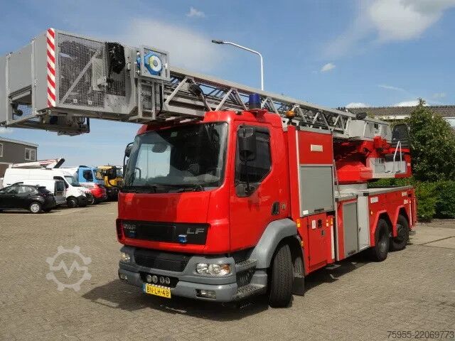Lifting platform DAF LF 250 METZ 30 meter
