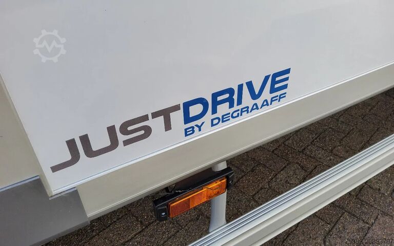 Koffer Renault 150.35  L4H1 EL EURO 6 - LAADBAK INW. 4.40 METE...